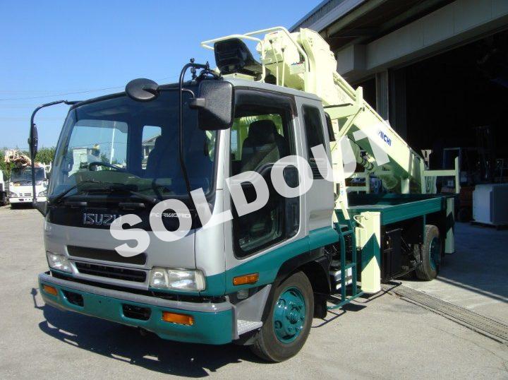 アイチ穴掘建柱車D70A