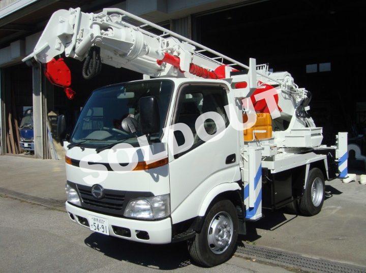 アイチ穴掘建柱車D50A