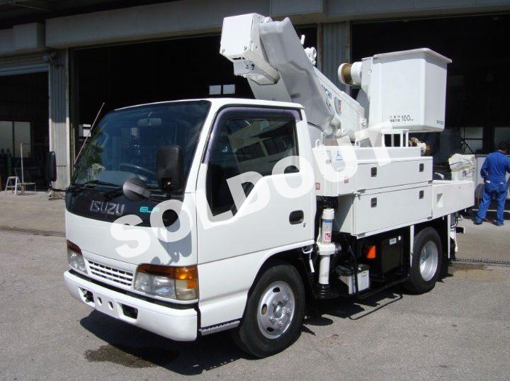 アイチ高所作業車10.6m