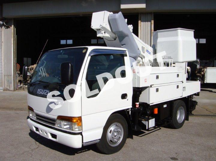 アイチ高所作業車9.7m