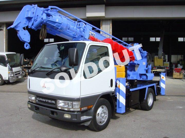 アイチ穴掘建柱車