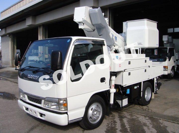 アイチ高所作業車10.6m