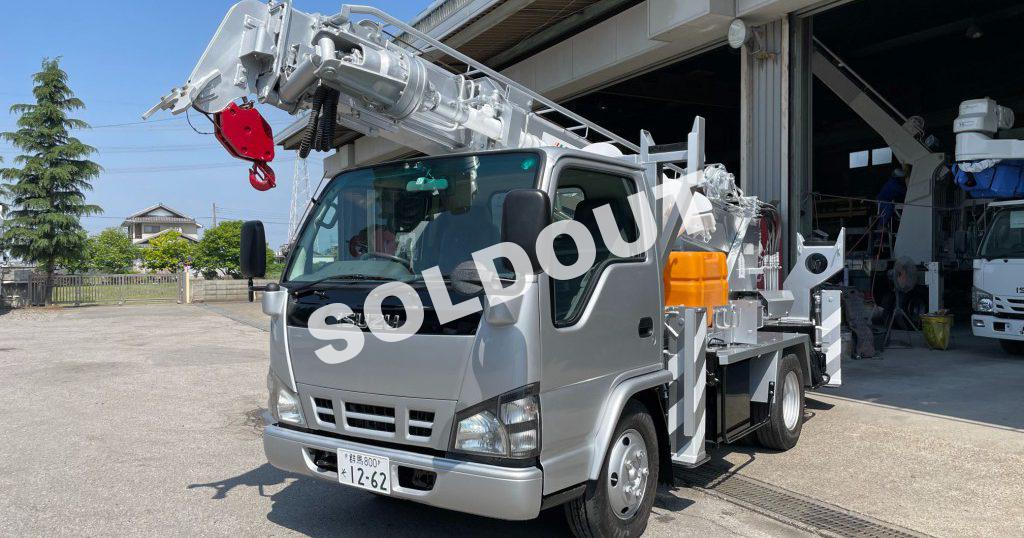 穴掘建柱車中古 No301 アイチコーポレーションD50A 穴掘建柱車　H16年12月 いすゞエルフ