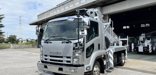 中古穴掘建柱車No360 アイチコーポレーションD70A穴掘建柱車 H23いすゞフォワード 走行少！