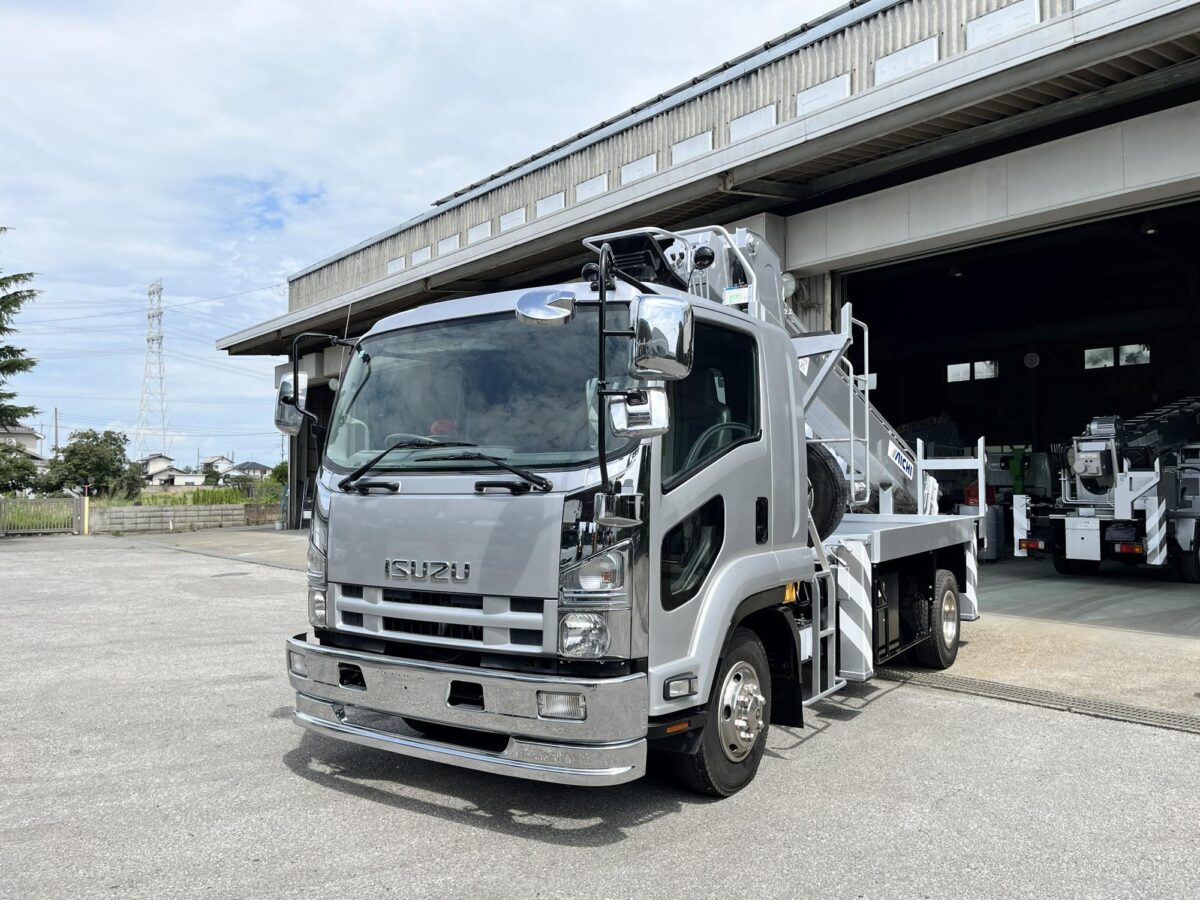 中古穴掘建柱車No360 アイチコーポレーションD70A穴掘建柱車 H23いすゞフォワード 走行少！